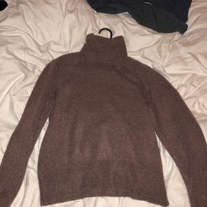 Oversize turtleneck sweater